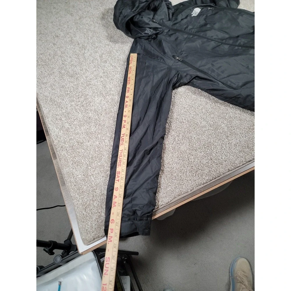 The North Face Jacket Size XL Black Mens Hooded Ski Full Zip Outdoors Trail Hike